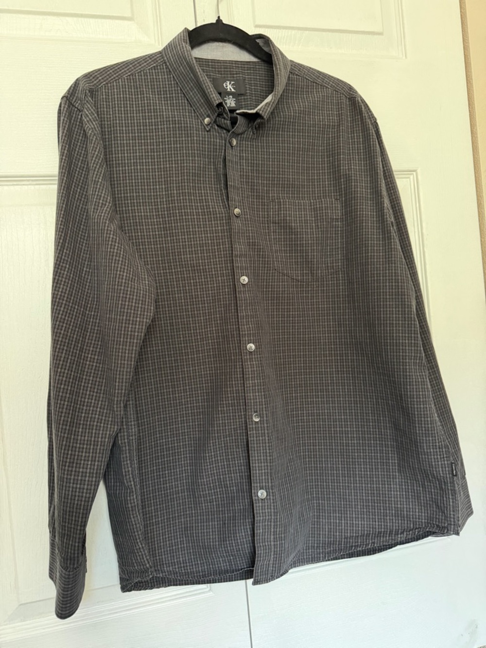 Calvin Klein Men's Gray Micro-Check Button-Down Shirt